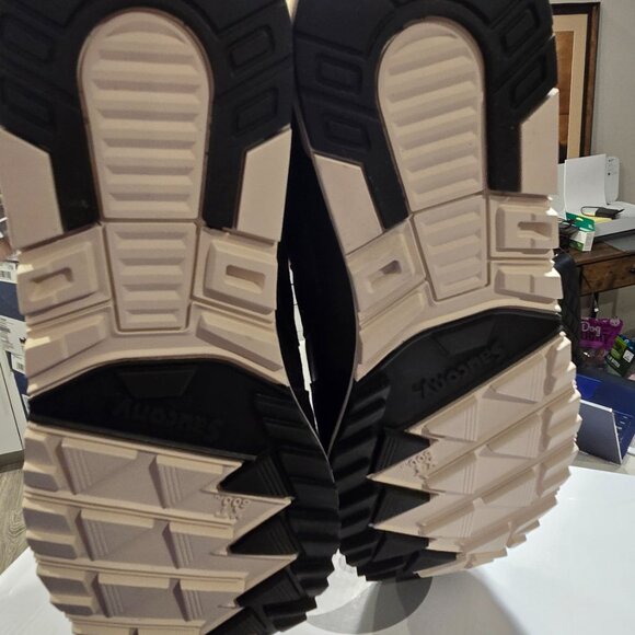 Saucony Shadow 5000 [S70848-3] Shoes BLACK Sneakers Leather Mens Size 12 NEW - Picture 8 of 9